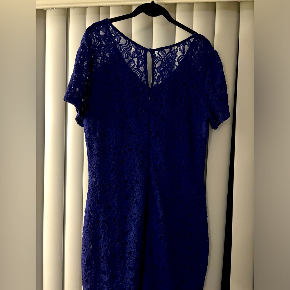 41 Hawthorne lace dress